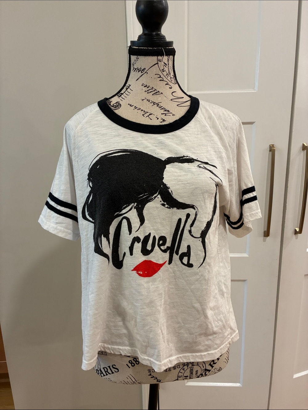 Disney Cruella Graphic Ringer Tee - White, Black, Red